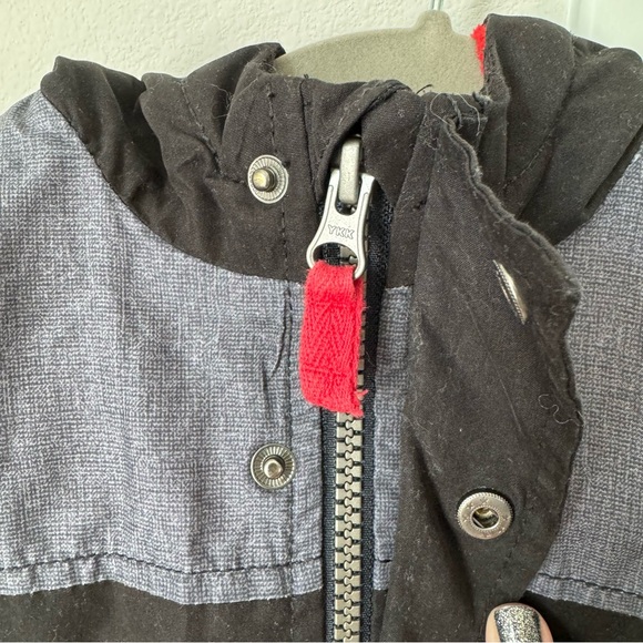 Carter’s Toddler Boy’s Black and Gray Jacket Red Fleece Lining Size 24 Months - Picture 3 of 9